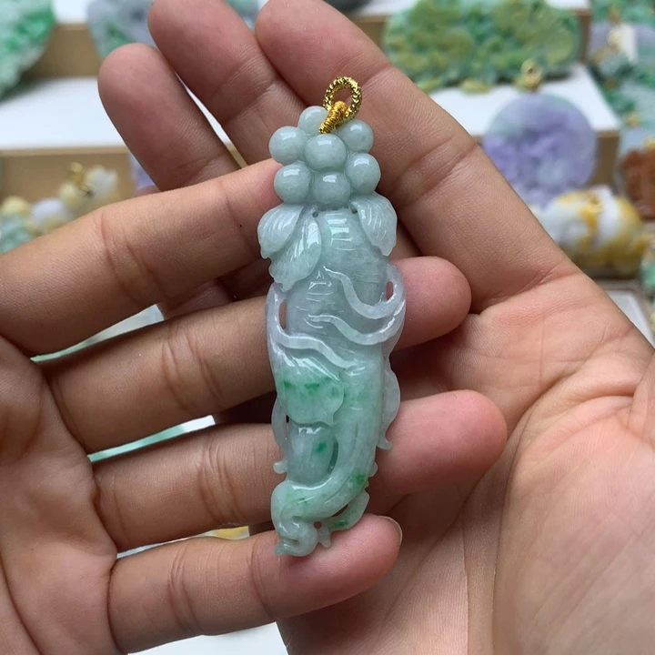 颈饰未镶嵌翡翠翡翠