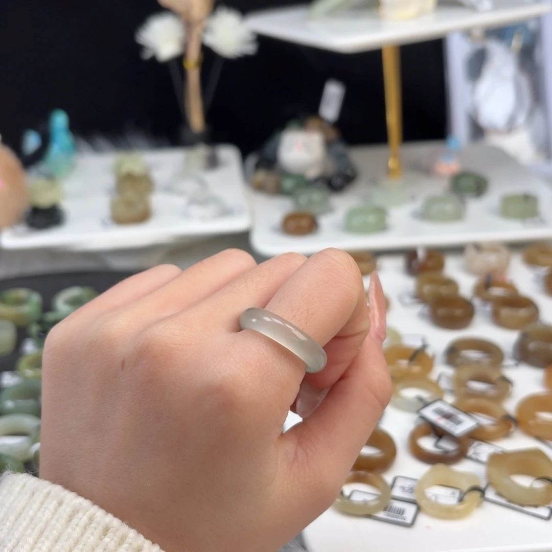 和田玉未镶嵌戒指o60非洲翠17.5