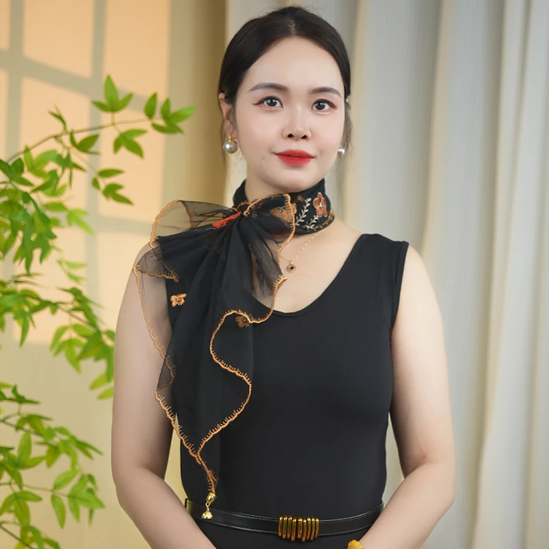 复古民族风刺绣花朵丝巾洋气女士时尚百搭国风气质磁扣多功能丝巾
