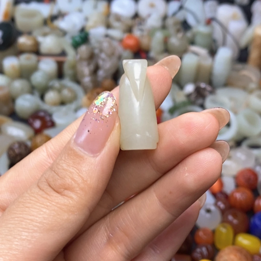 未镶嵌颈饰玛瑙/玉髓