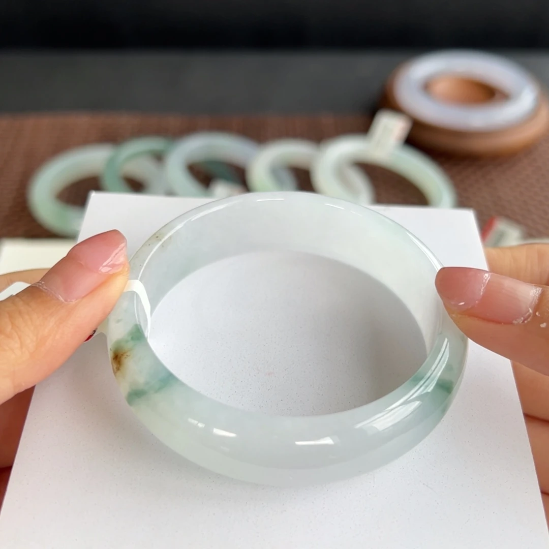 翡翠手镯未镶嵌38号 55