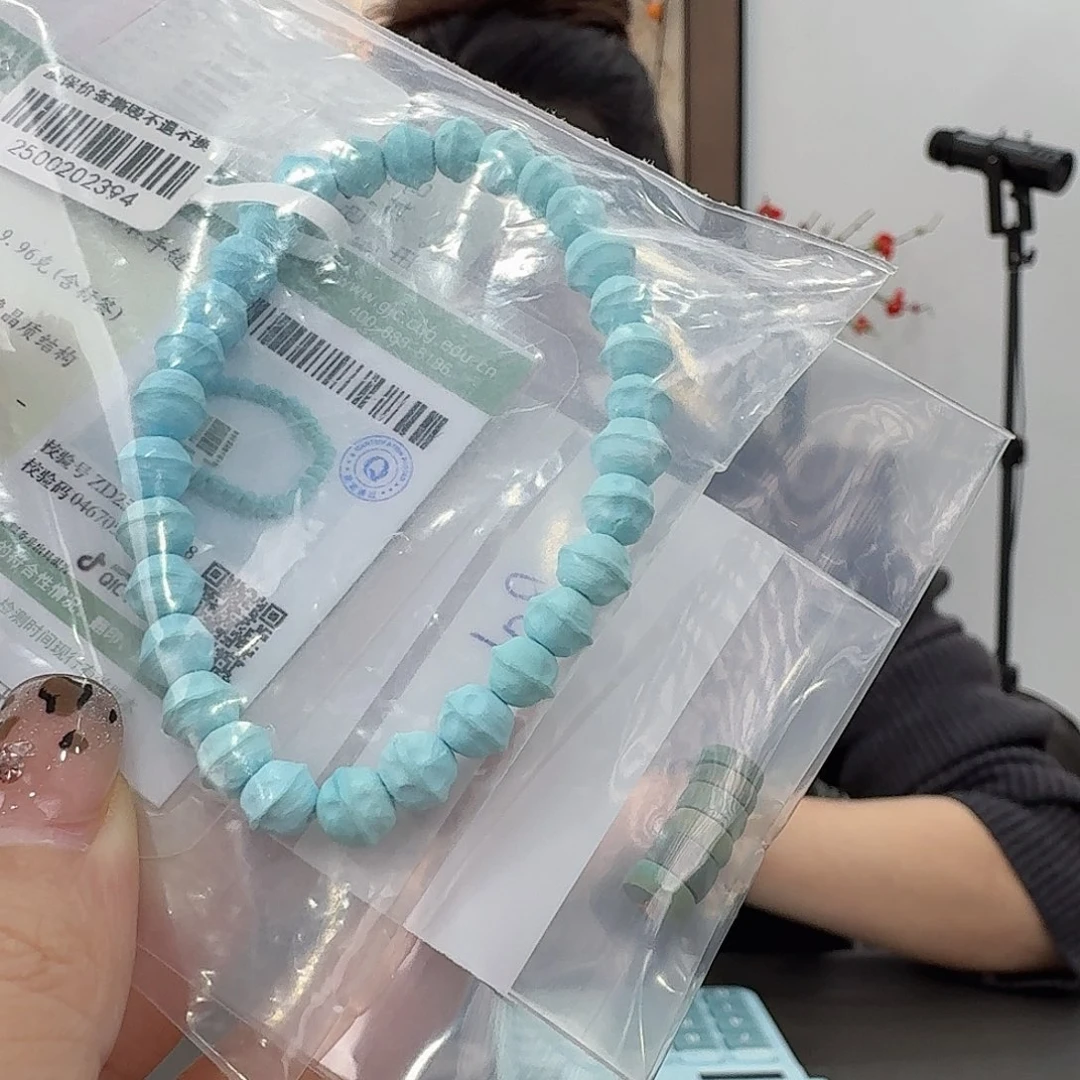 大***家绿松石未镶嵌珠宝奇石