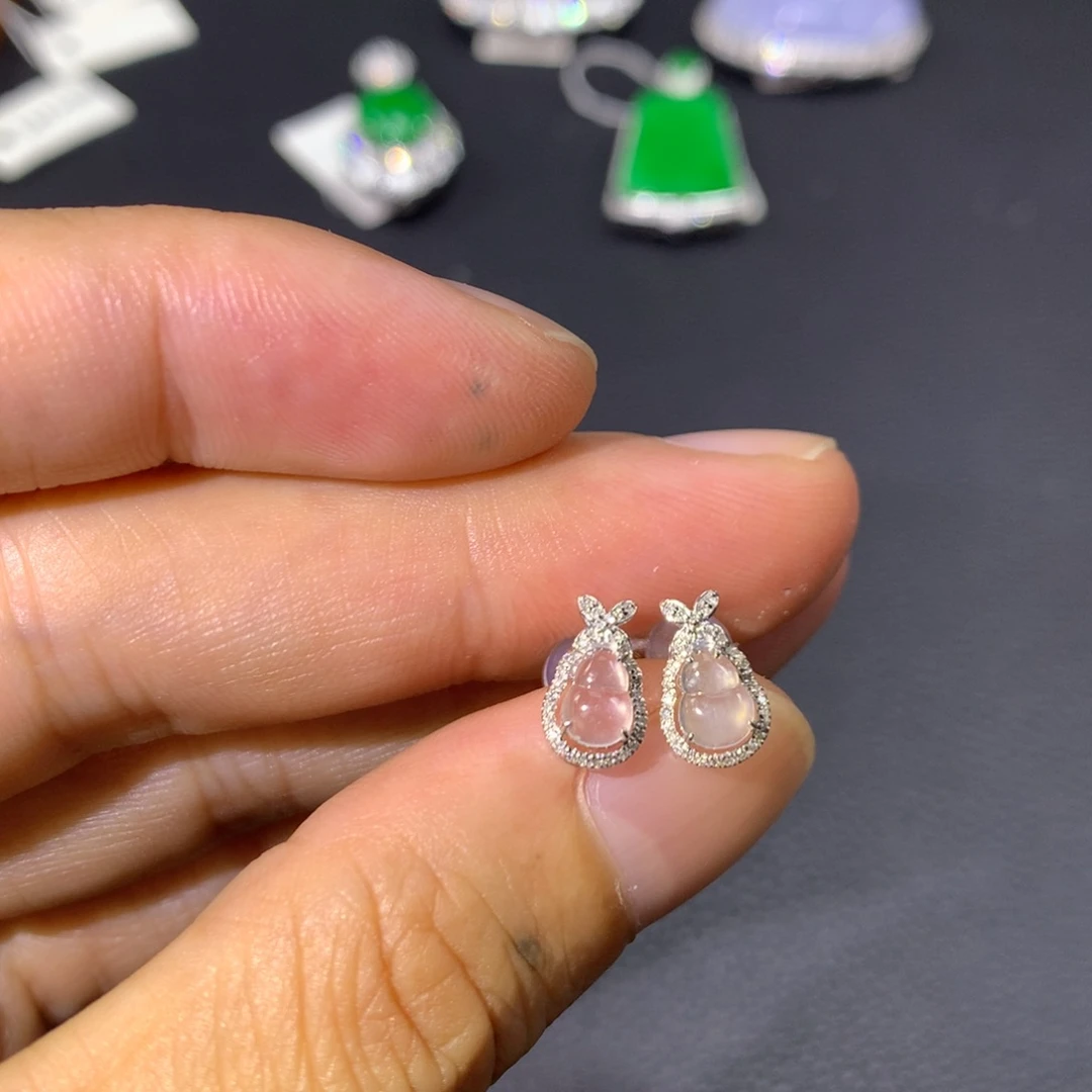 翡翠18K金镶嵌耳饰翡翠