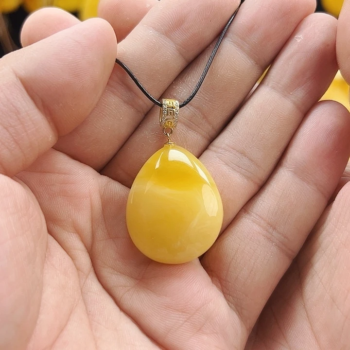 蜜蜡未镶嵌珠宝奇石蜜蜡吊坠5.5克