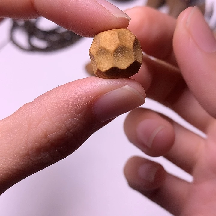 檀香木无事牌檀香锤纹朱