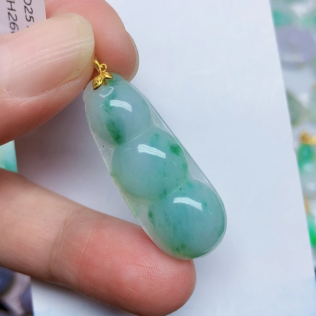 翡翠18K金镶嵌颈饰3457774