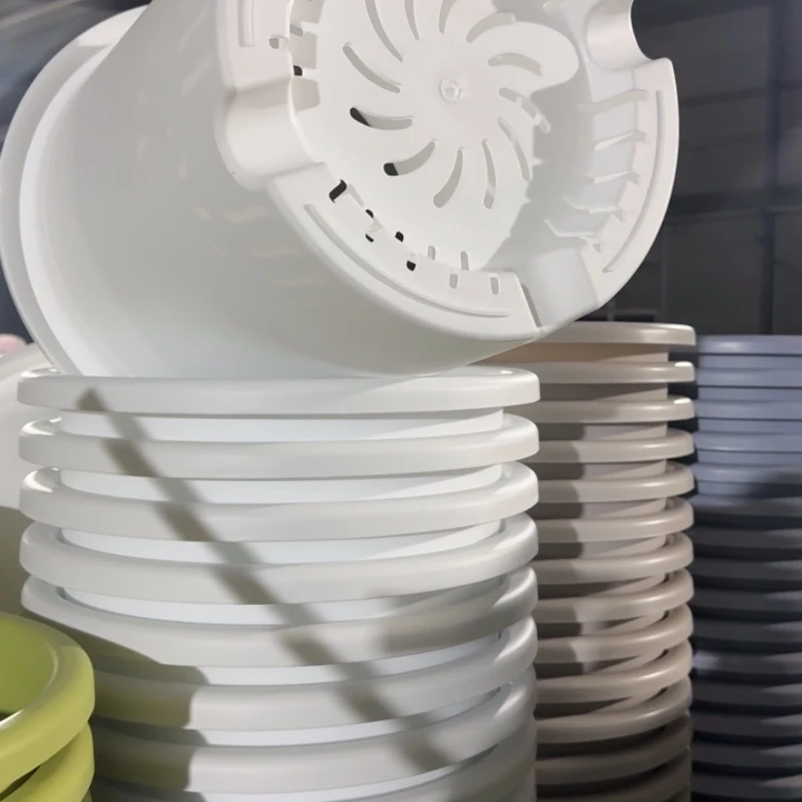 四季8号5个白色的花盆