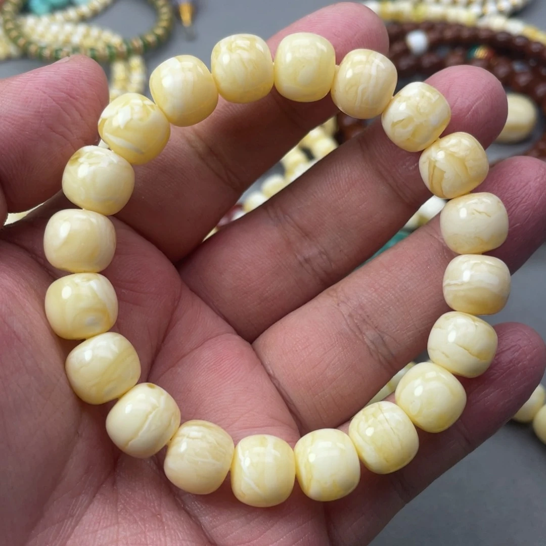 琥珀珠宝奇石未镶嵌世****情54