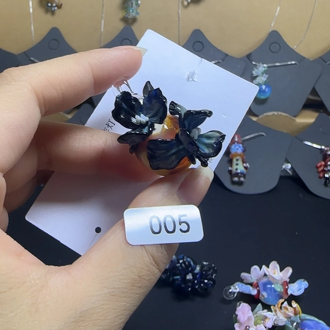 颈饰玻璃空心吊坠非遗灯工