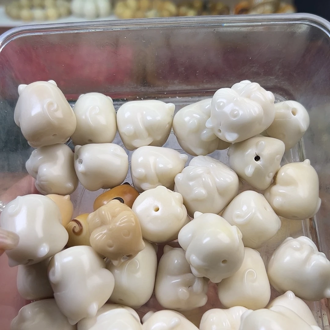 菩提根/象牙果手串大瑕白仓鼠10颗表面孔道有裂