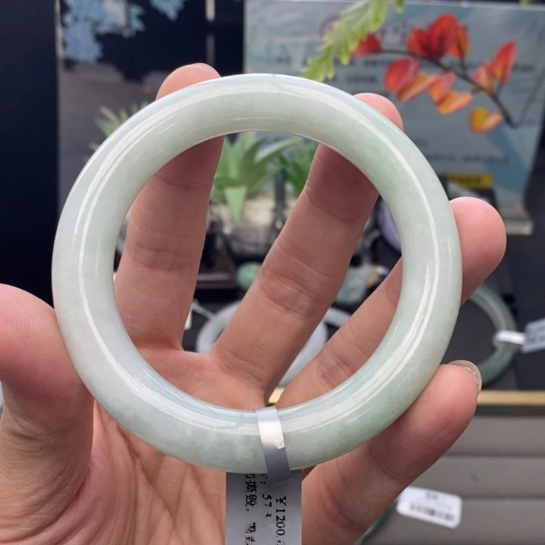 【闪购商品】未镶嵌手镯翡翠15号