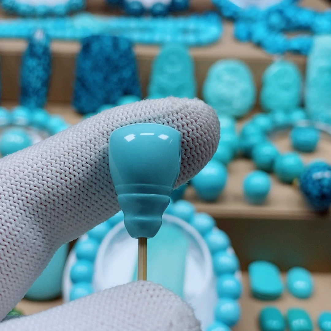 未镶嵌绿松石珠宝奇石