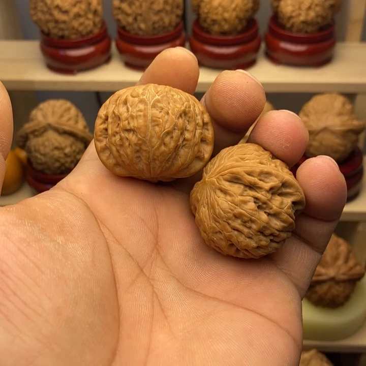 文玩核桃吊坠y*l小铁锤福利