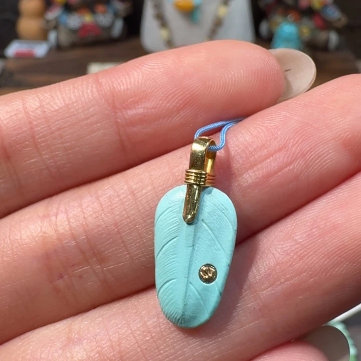 绿松石18K金镶嵌羽毛滴流