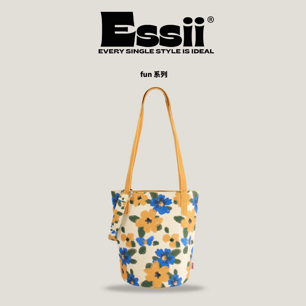 完美款款邂逅春天插画新款文艺百搭女款单肩手拎斜挎长水桶帆布包