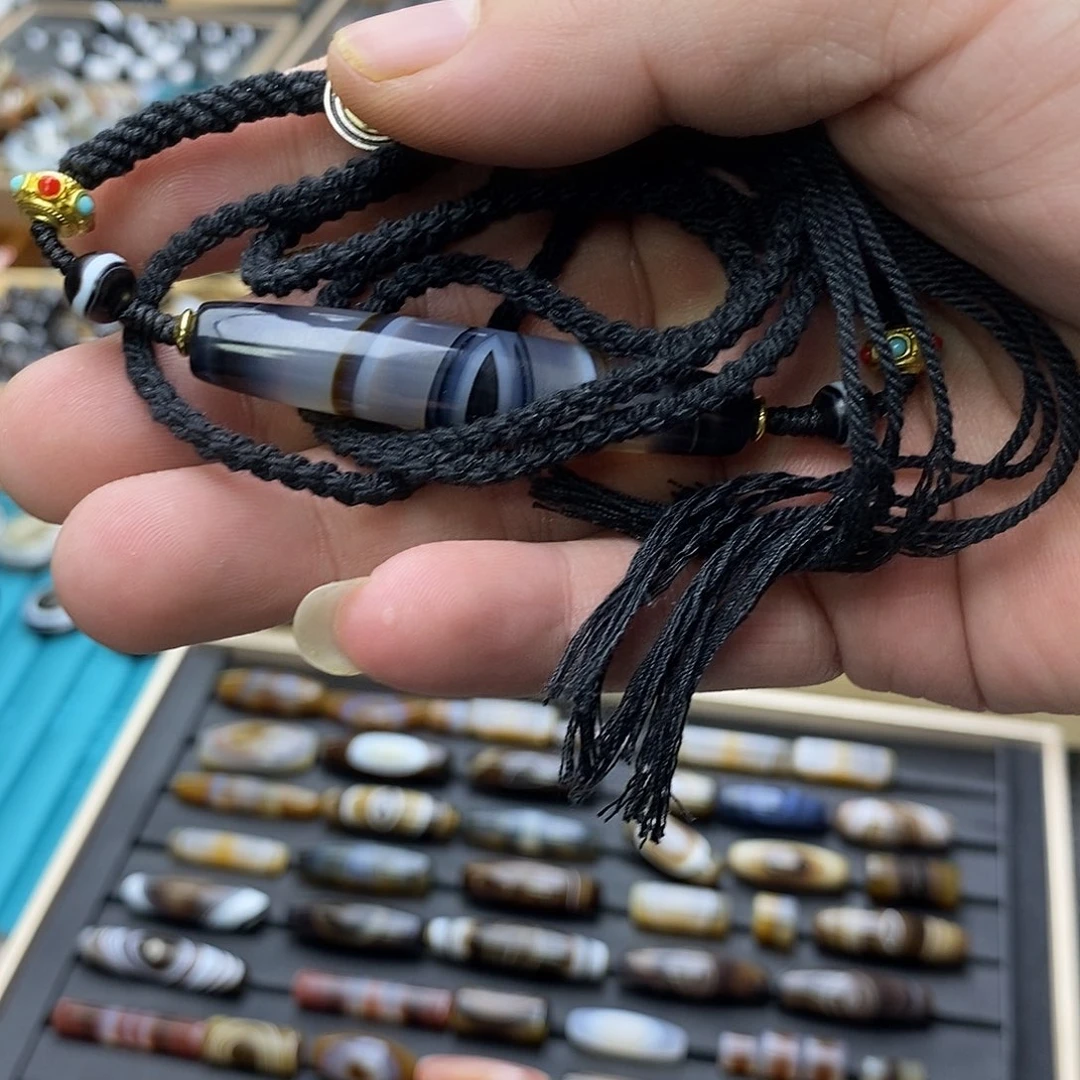 小****玛瑙/玉髓未镶嵌颈饰