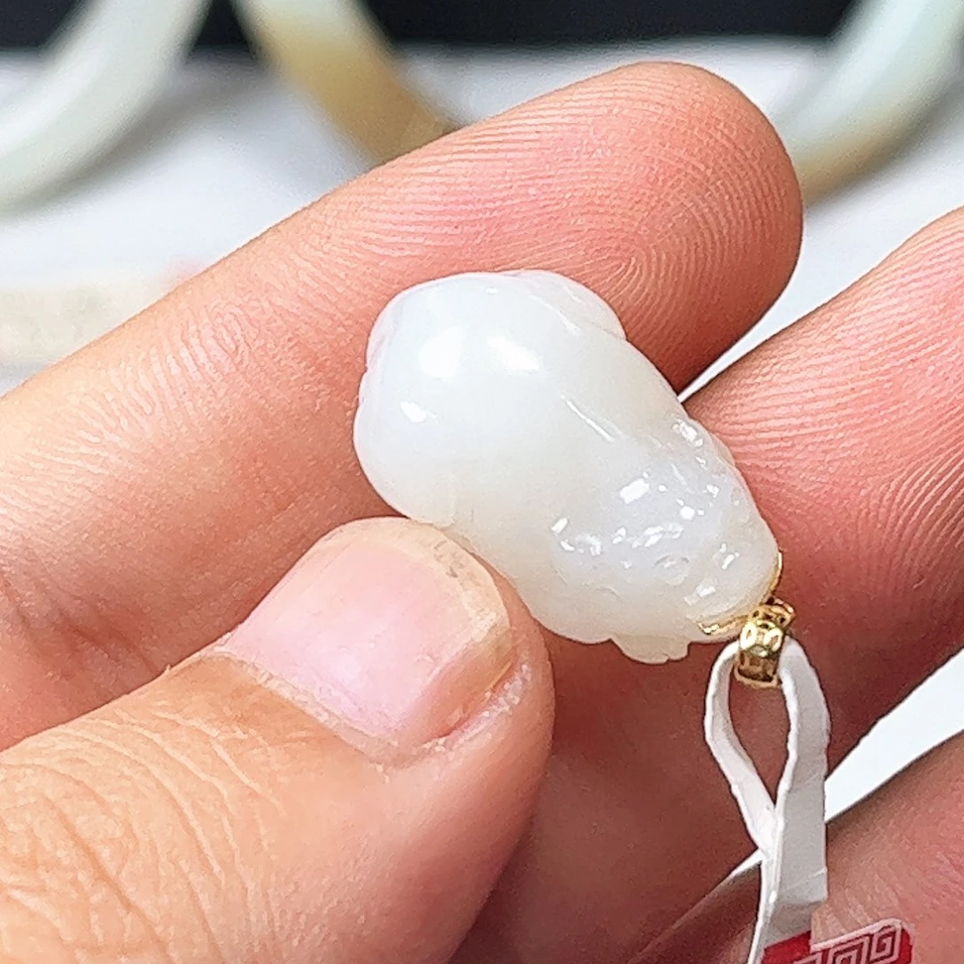 和田玉18K金镶嵌吊坠(不含链)30