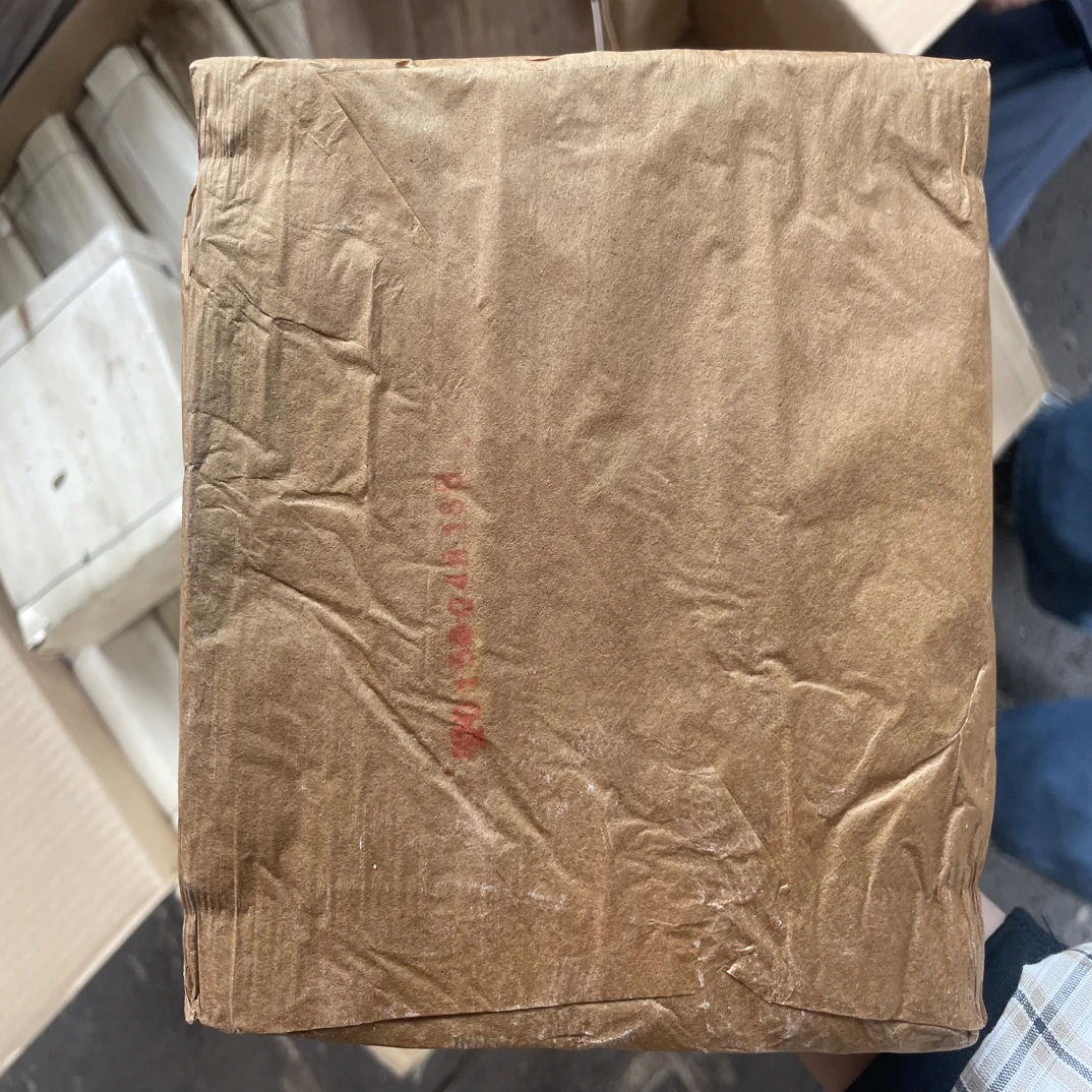 2013年，（眼镜大爹老白茶1000g砖）甜度十足