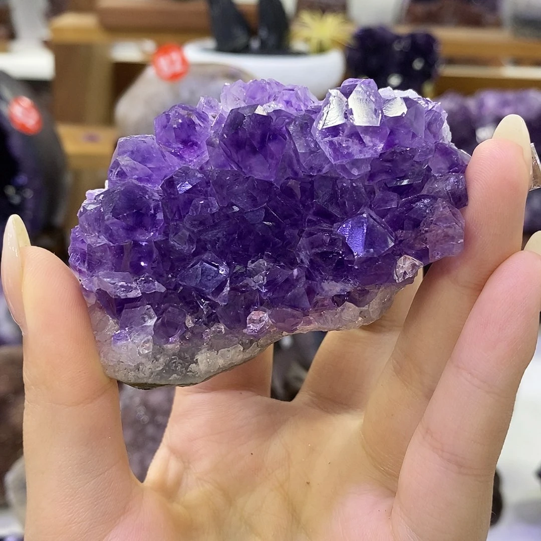 未镶嵌水晶大型摆件（非配饰）