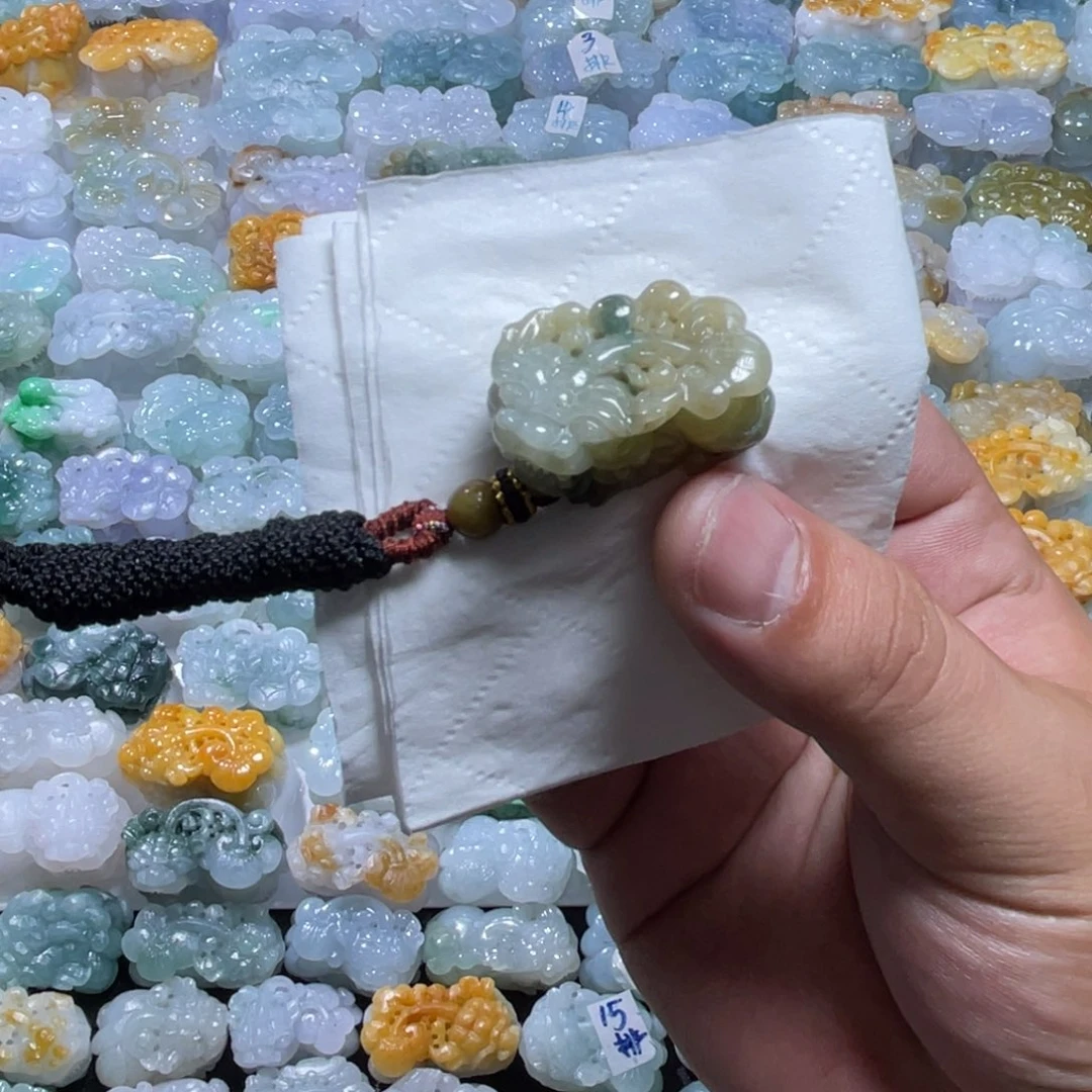 翡翠未镶嵌颈饰天然