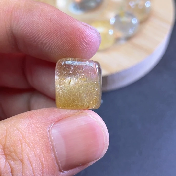 未镶嵌颈饰水晶清****0