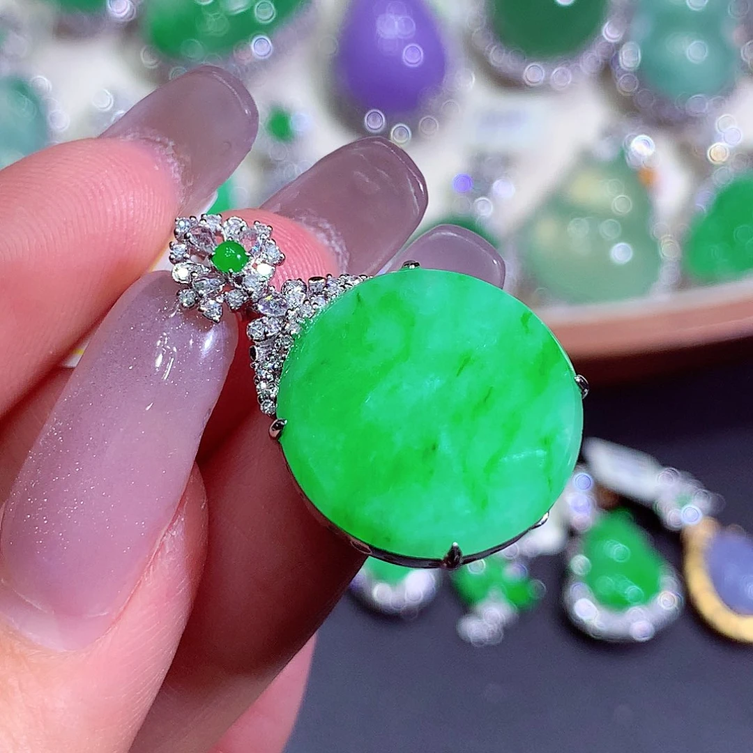 翡翠18K金镶嵌吊坠(不含链)