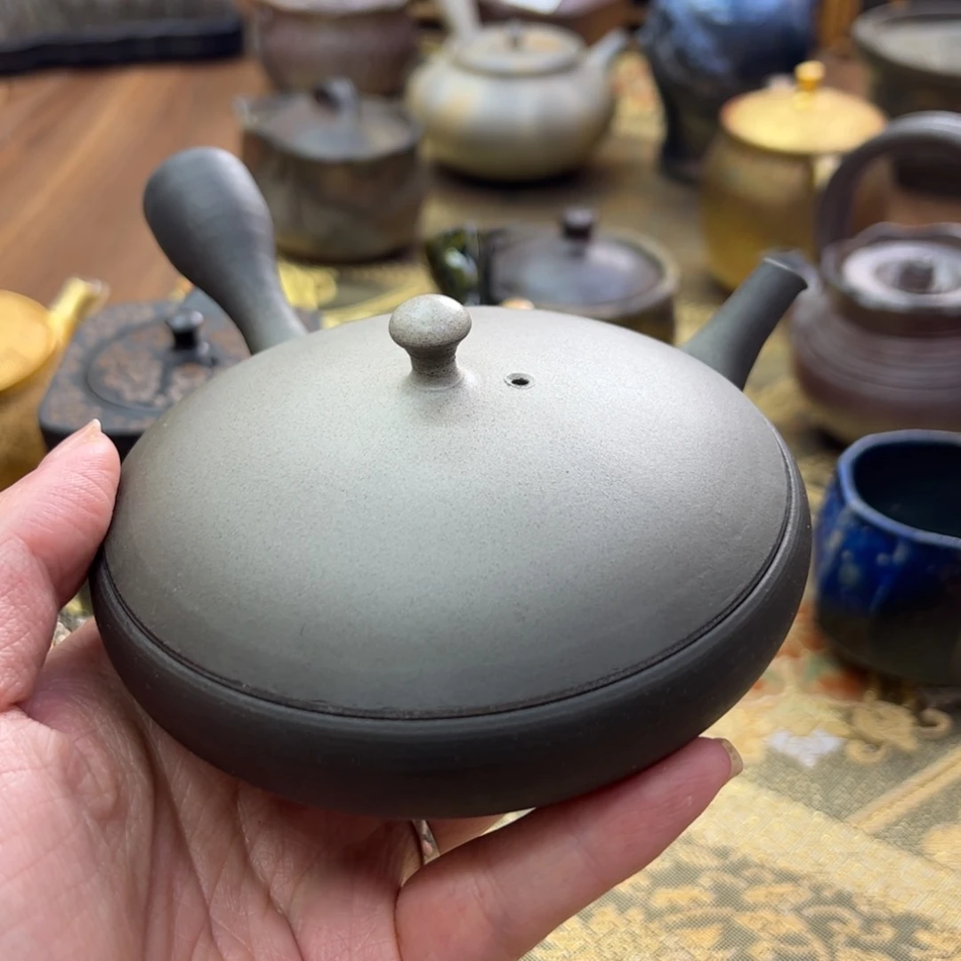前川淳藏侧把壶知