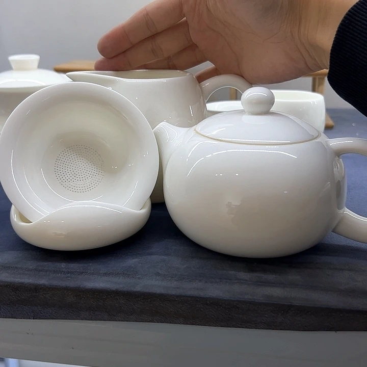 雅***厂德化白瓷300毫升大壶