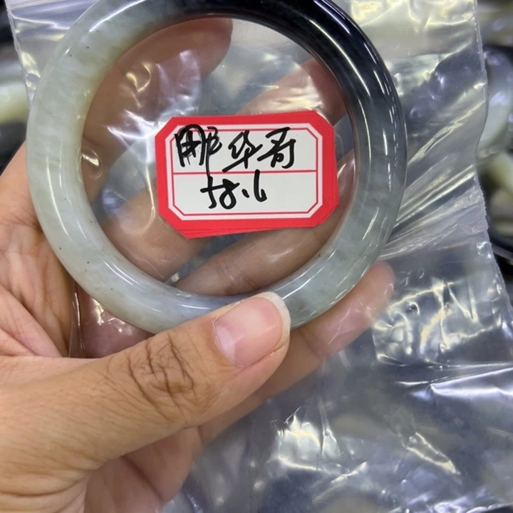 用***哥蛇纹石玉合金手镯