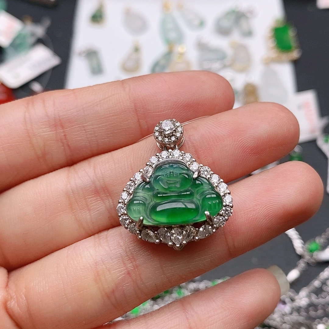 翡翠银S925镶嵌颈饰佛公吊坠