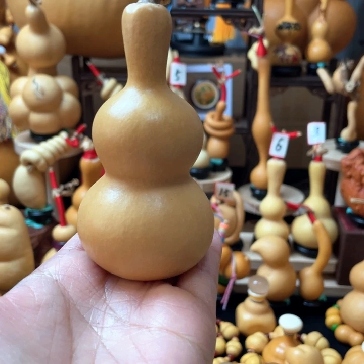 谈***烟好不想知道这个世界上的你