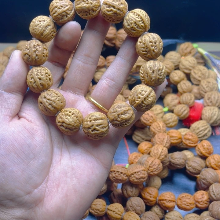 桃核手串承*核桃手串