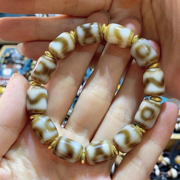 玛瑙/玉髓手串未镶嵌?*赢28