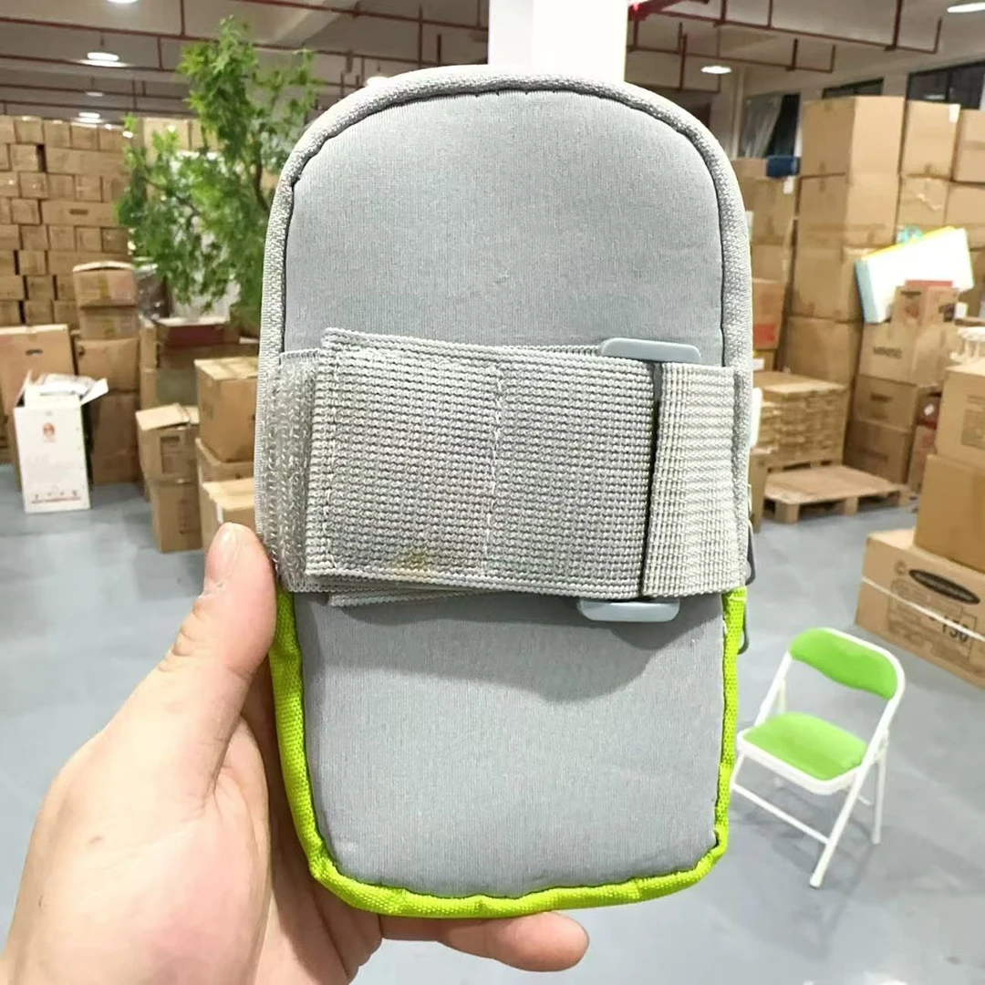 新款绿色手臂包【发一】