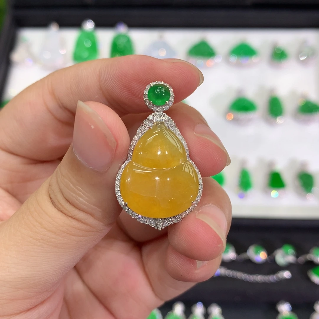 翡翠18K金镶嵌吊坠(不含链)吊坠