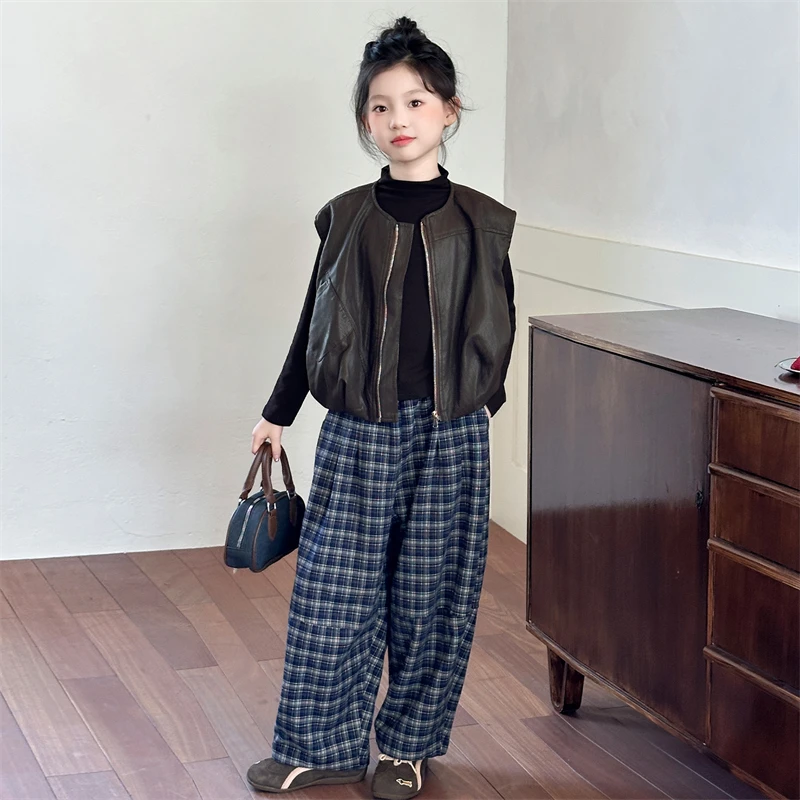 女童2025新款韩版中大童皮马甲格子阔腿裤韩范夹克春秋款套装潮酷