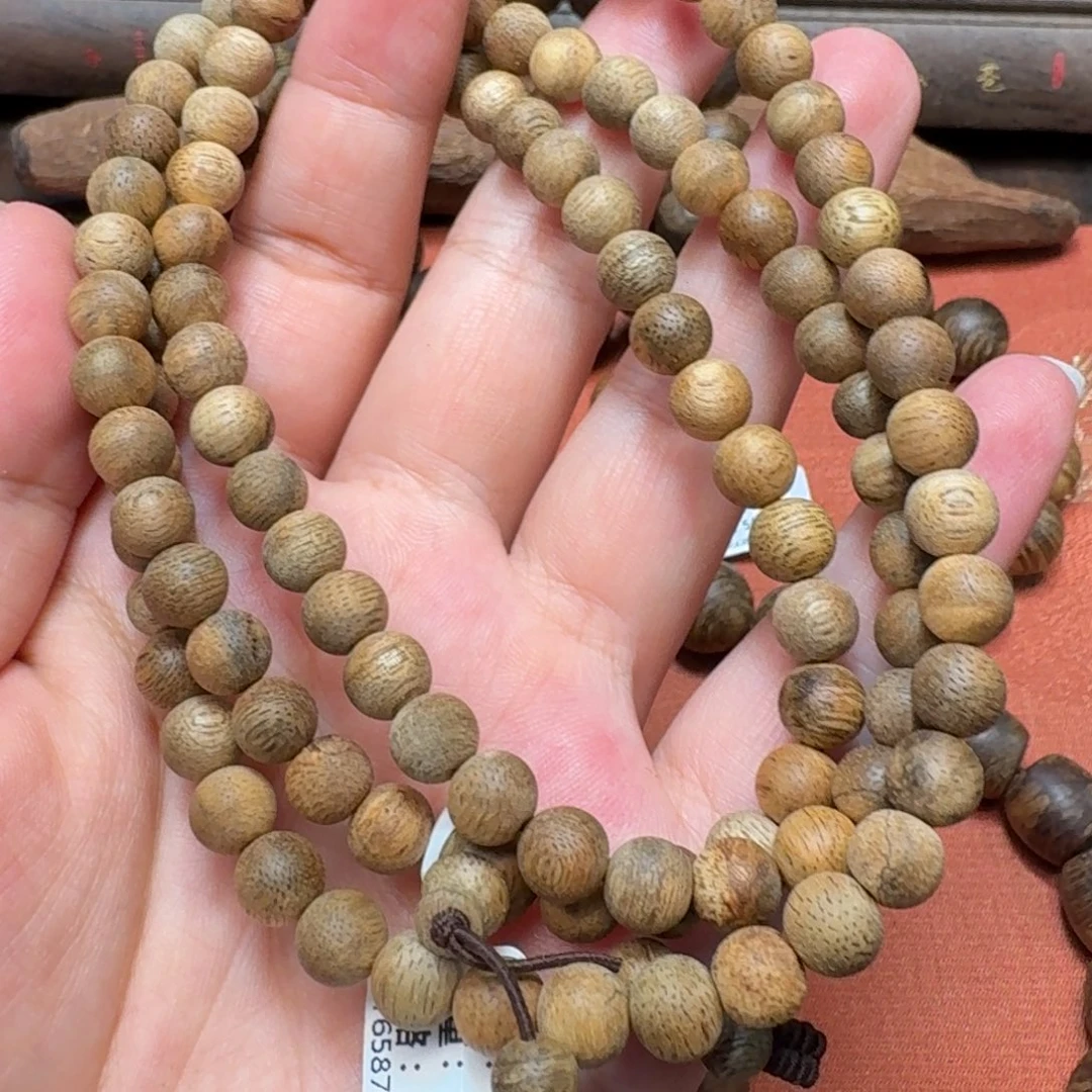 大叶紫檀（黑酸枝木类）