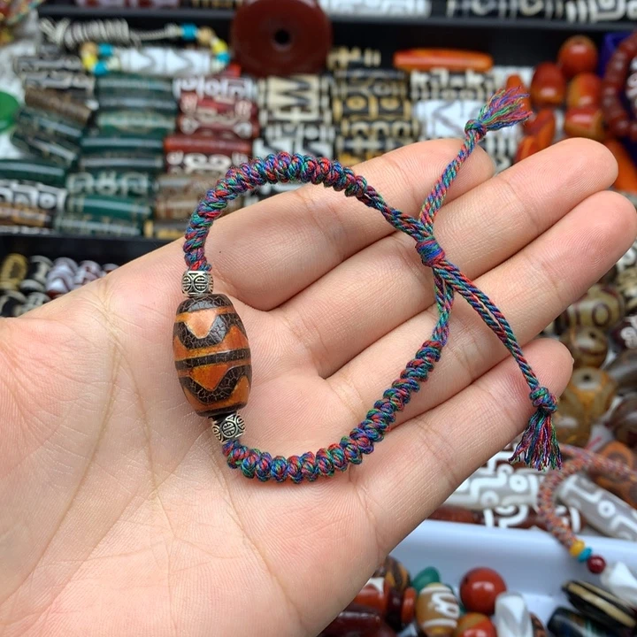 玛瑙/玉髓未镶嵌吊坠(赠链)