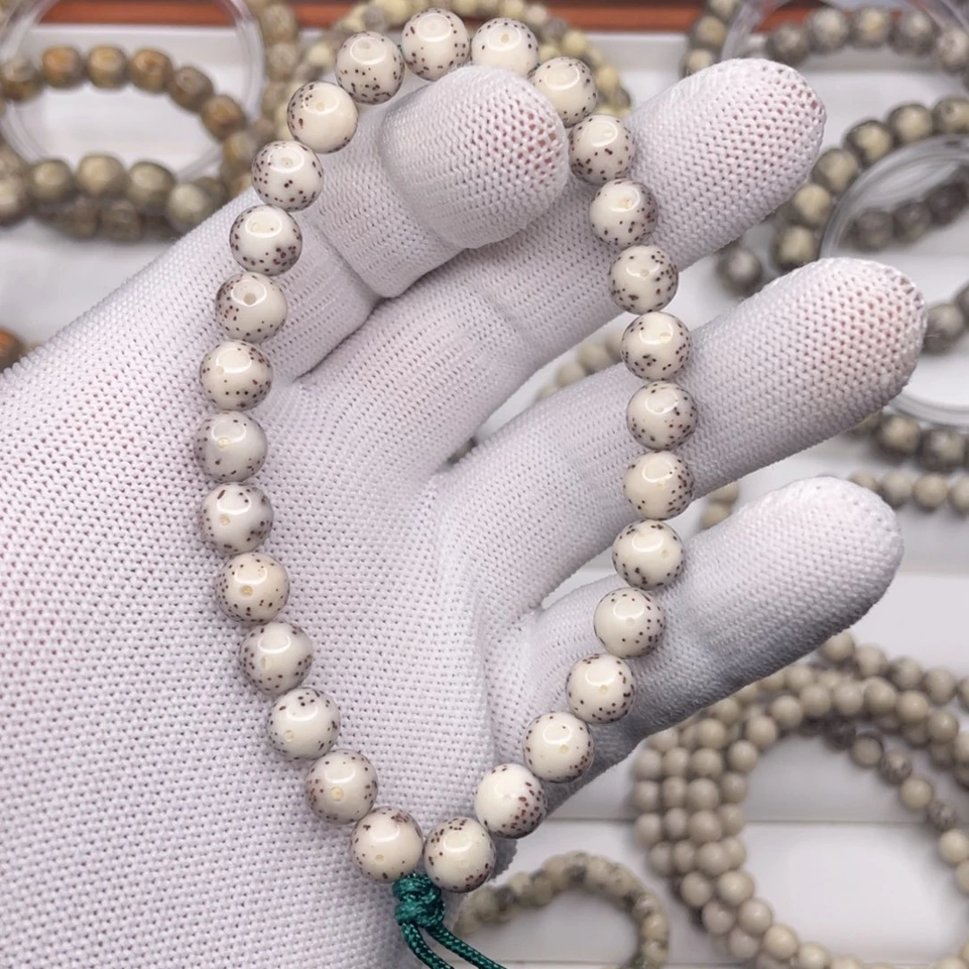 星月菩提手串冰糖玉化料8圆手持