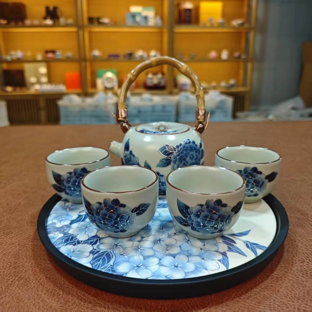ZH3155-绣球花提梁壶一壶四杯带茶盘