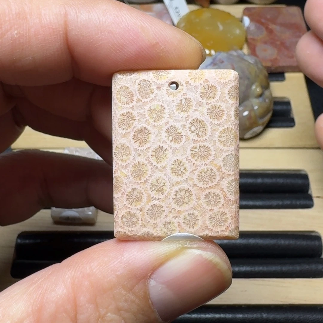 硅化玉纯天然色有机玉石未镶嵌