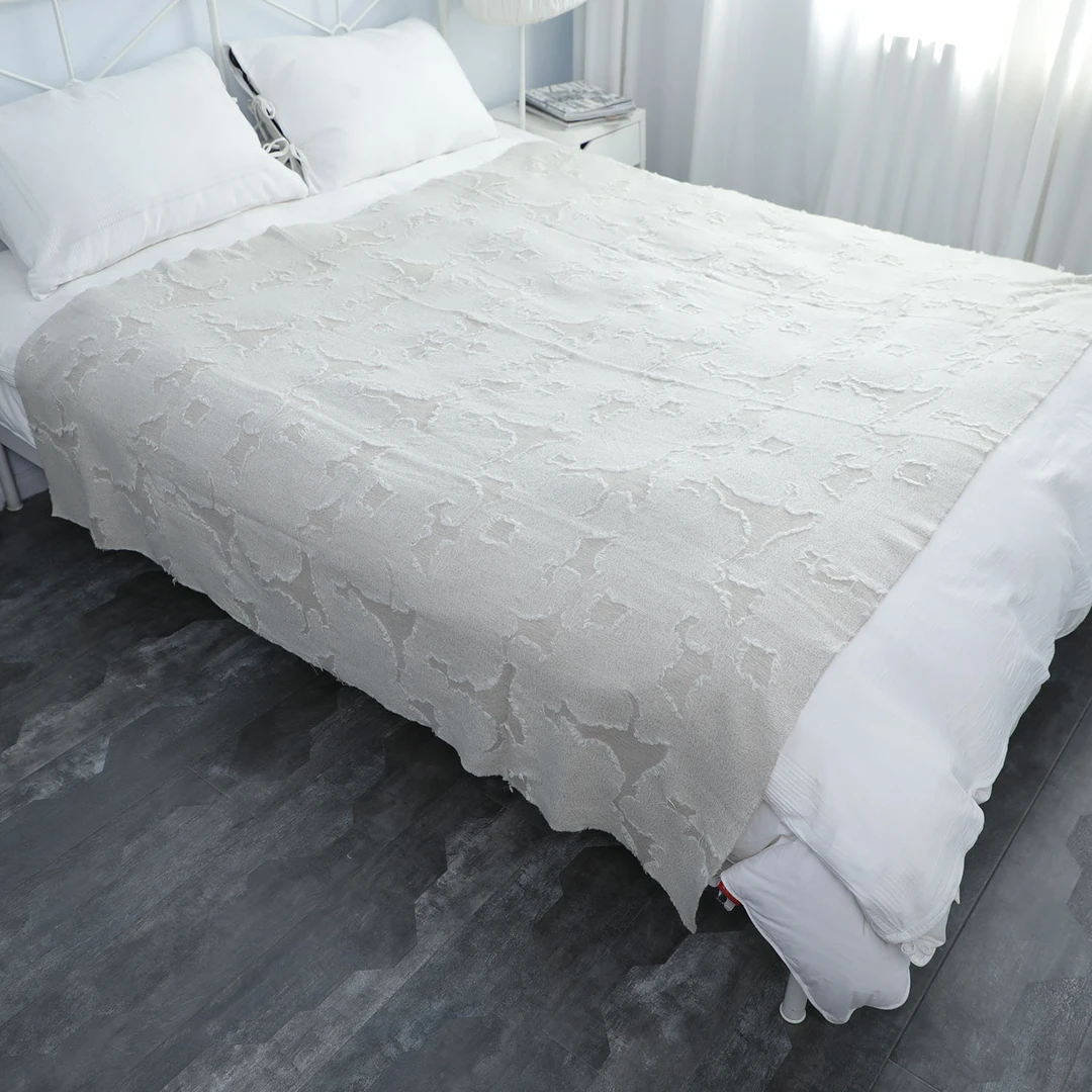 麦毯毯阿拉善纯山羊绒毯子精纺剪花休闲毯空调毯柔软亲肤冬季保暖