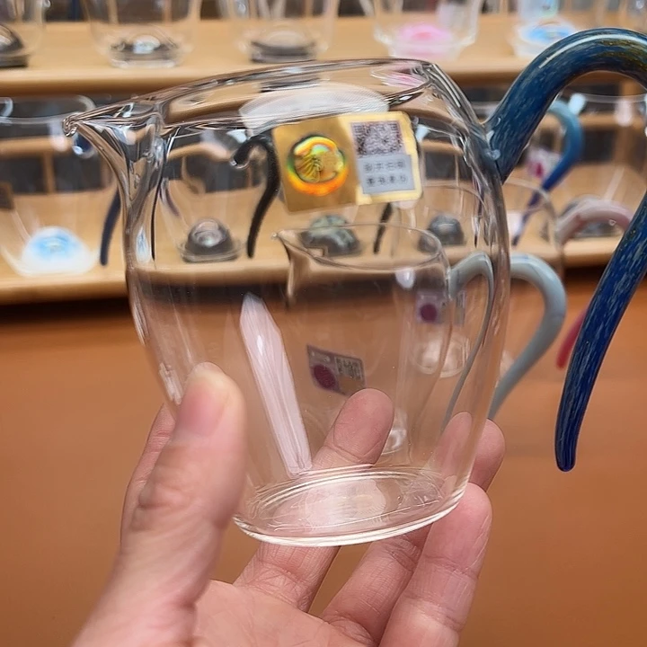 K***g水晶玻璃吸管款怡然