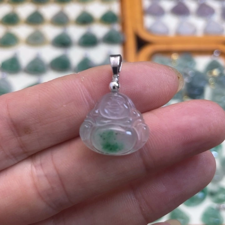 石英质玉未镶嵌颈饰