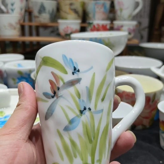 摆件景德镇手工手绘高温瓷器