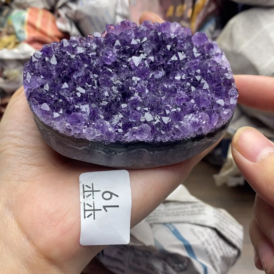 紫晶未镶嵌大型摆件（非配饰）