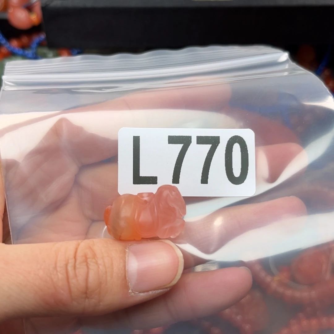 南红玛瑙珠宝奇石未镶嵌