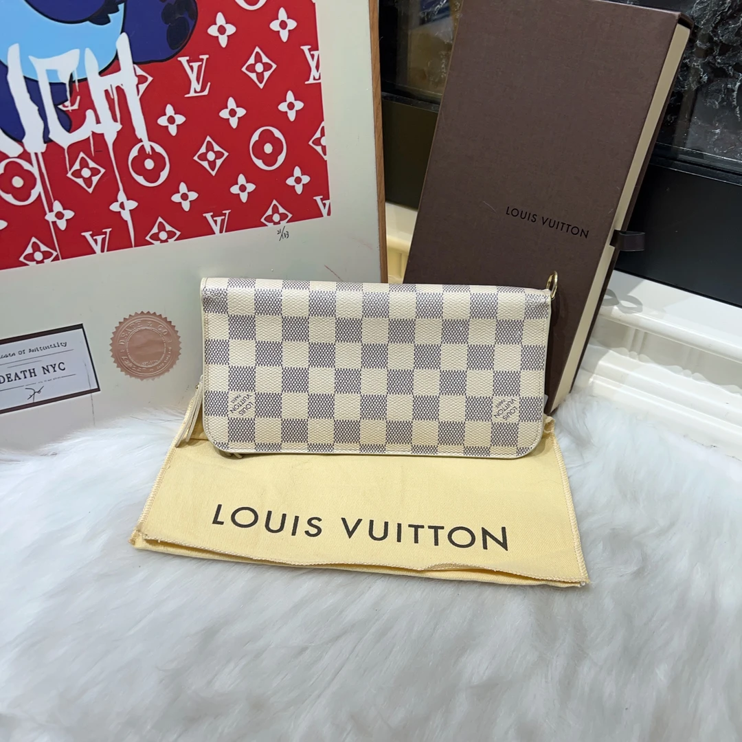 95新 LouisVuitton/路易威登 lv白棋盘格钱包 cj3911