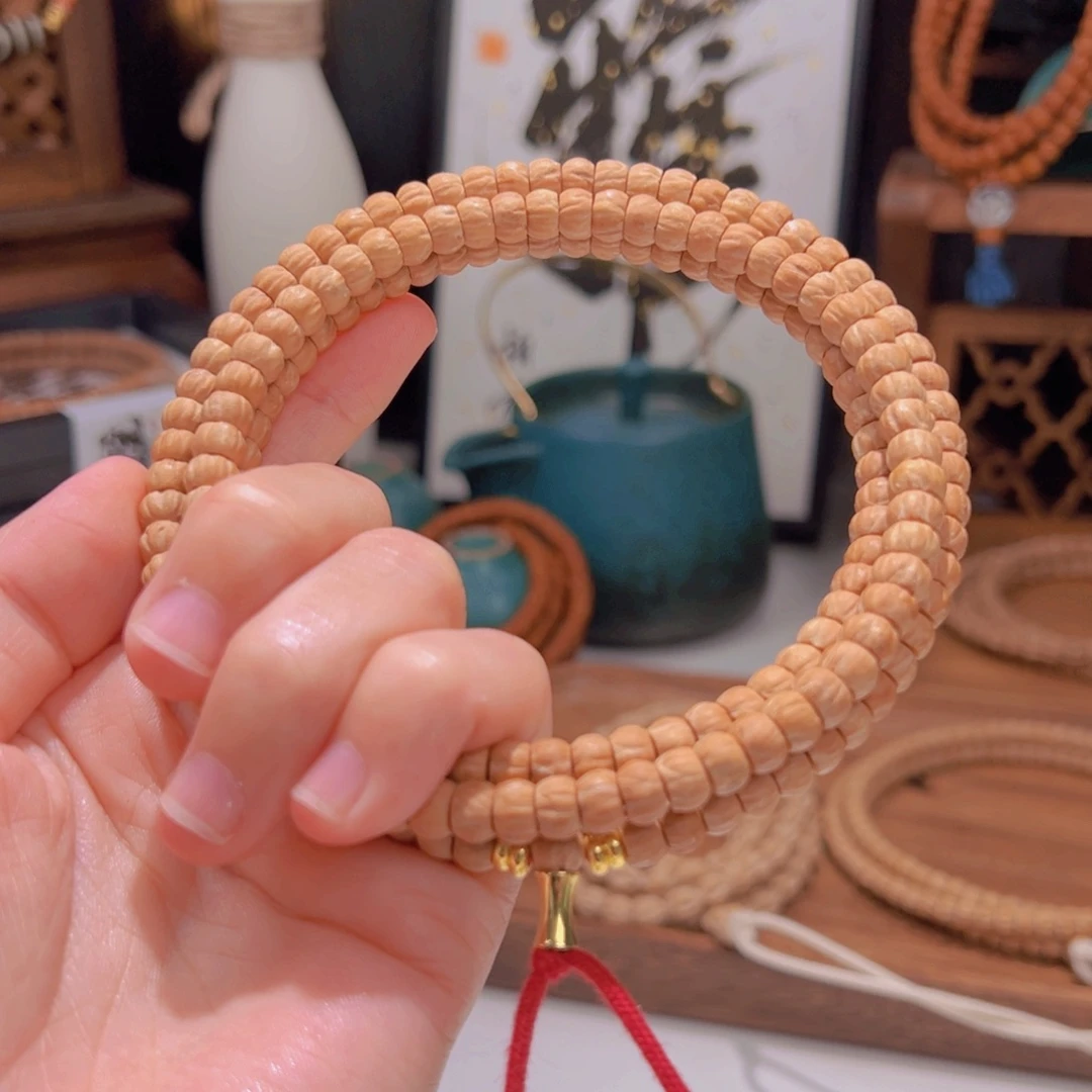 G***。吊坠柏香籽/百香籽