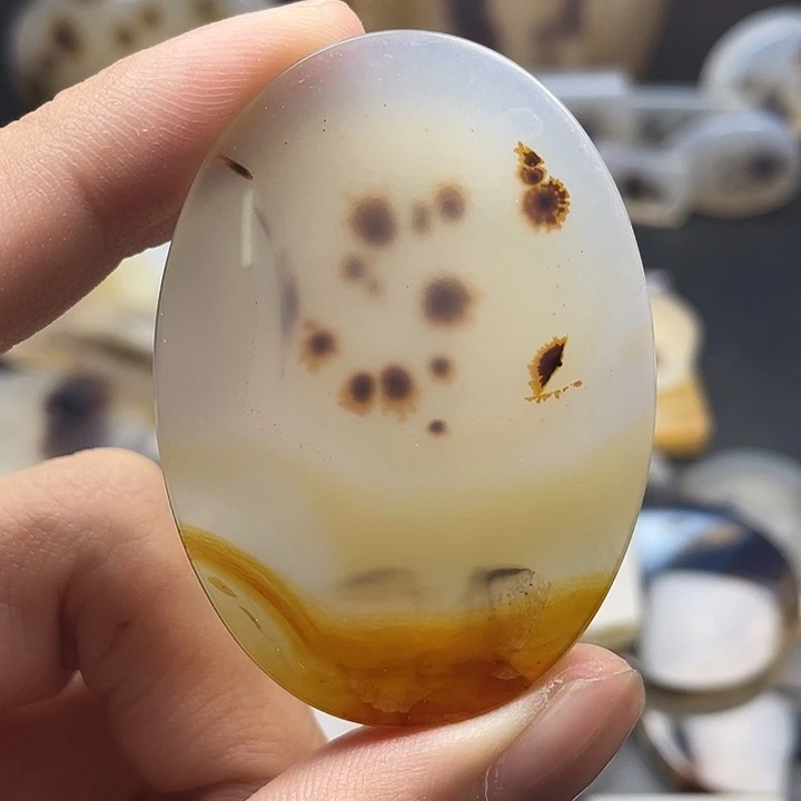 玛瑙/玉髓未镶嵌颈饰